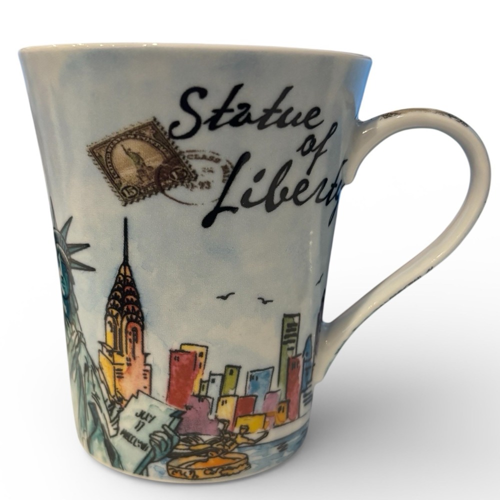 PCF‎ Postcard Factory New York Statue of Liberty Ellis Island Skyline Latte Mug
